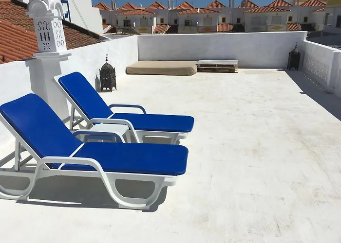 Nyaraló Mantagarden Manta Rota